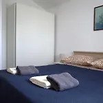 Apartment Zita With 1 Bedroom In Relaxing Surroundings Near Umag