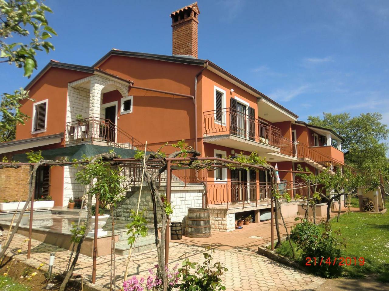 Apartman Zita Apartment *